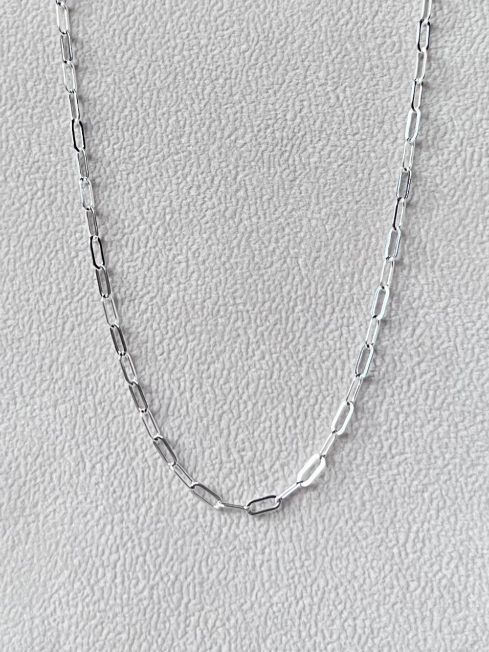 N062 | .925 Italian Sterling Silver Paperclip Chain